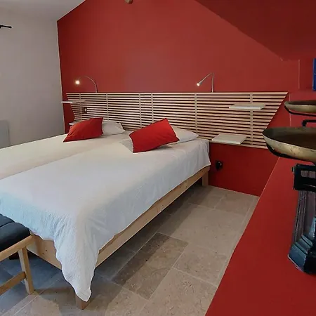 לינה וארוחת בוקר Maison Catalina